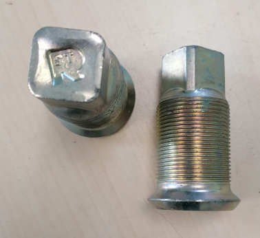 Isuzu NPR Wheel Nut Rear Inner LH P/N: GG8973598060